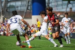 刚提的新车！米体：亚沙里与希门尼斯相撞 腓骨严重受伤&可能骨折