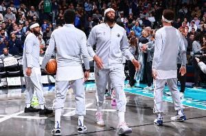 会不会太凶残？独行侠末节打出37-8超级攻击波！27分大胜湖人！